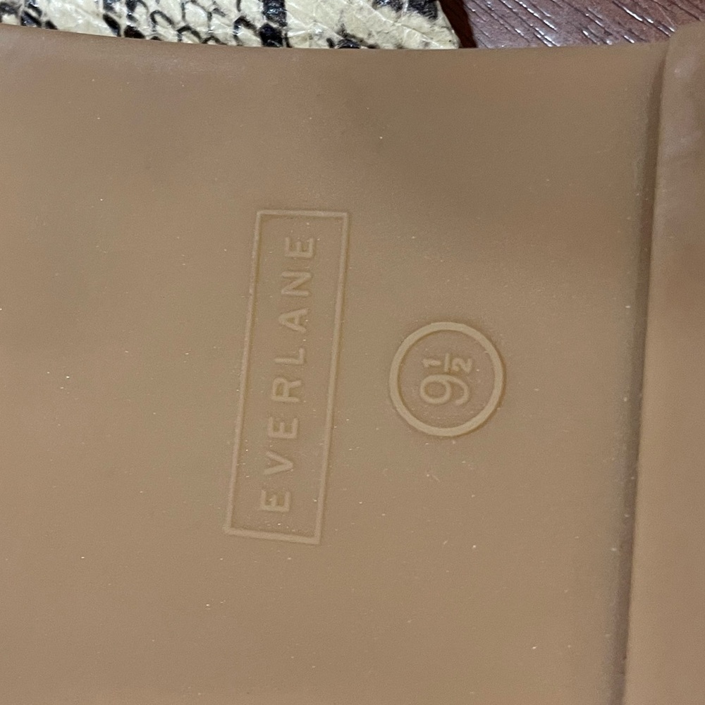 Everlane Minimalist Slide - 9.5 - Picture 7 of 11
